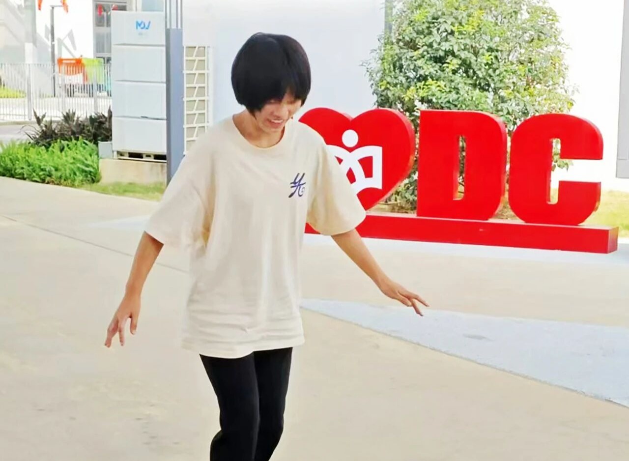 深小理获“奖”记|贺羽婕: 做志愿、搞社区的“反迷茫”进阶之路