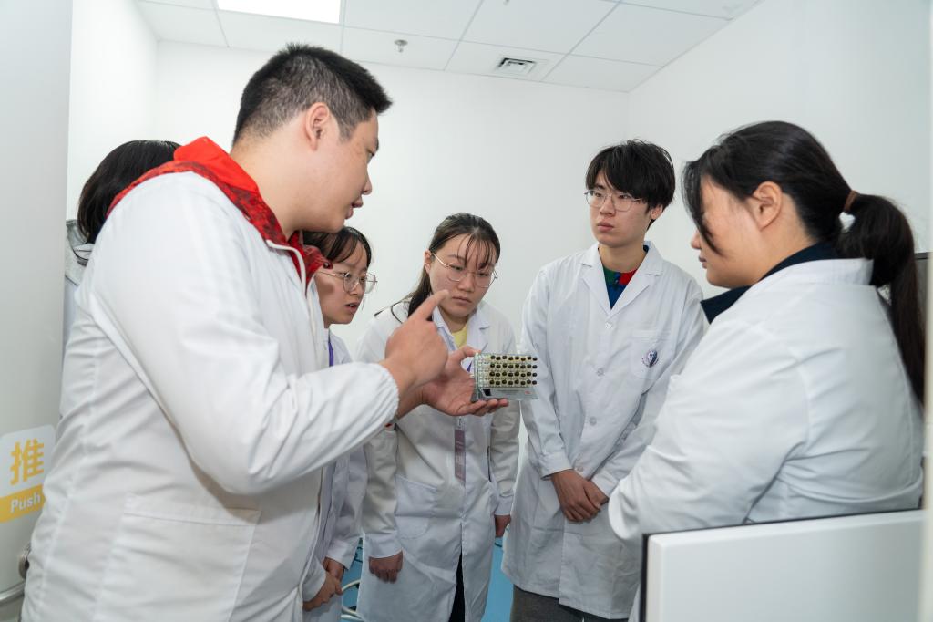 意昂体育5客户端