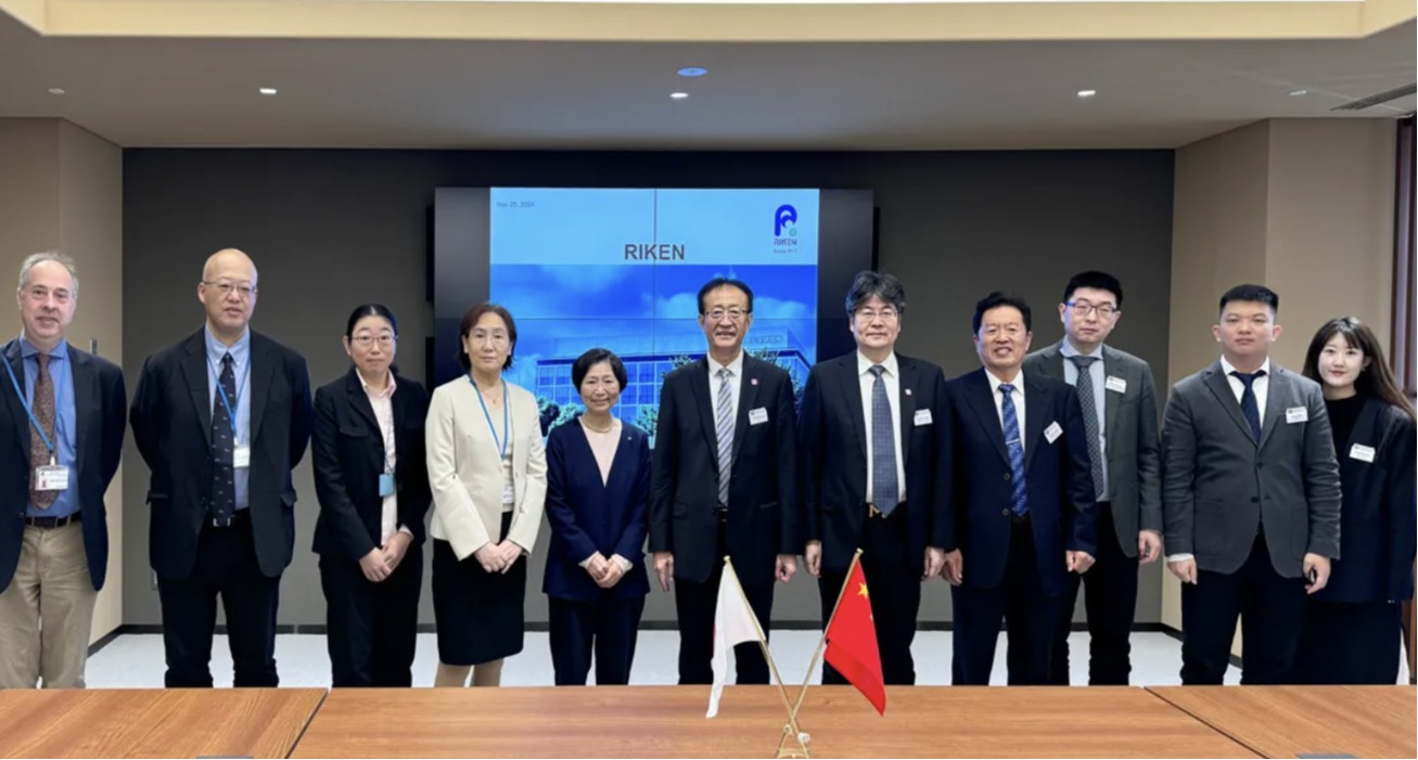 拓展国际合作，樊建平体育总裁率团访问日本